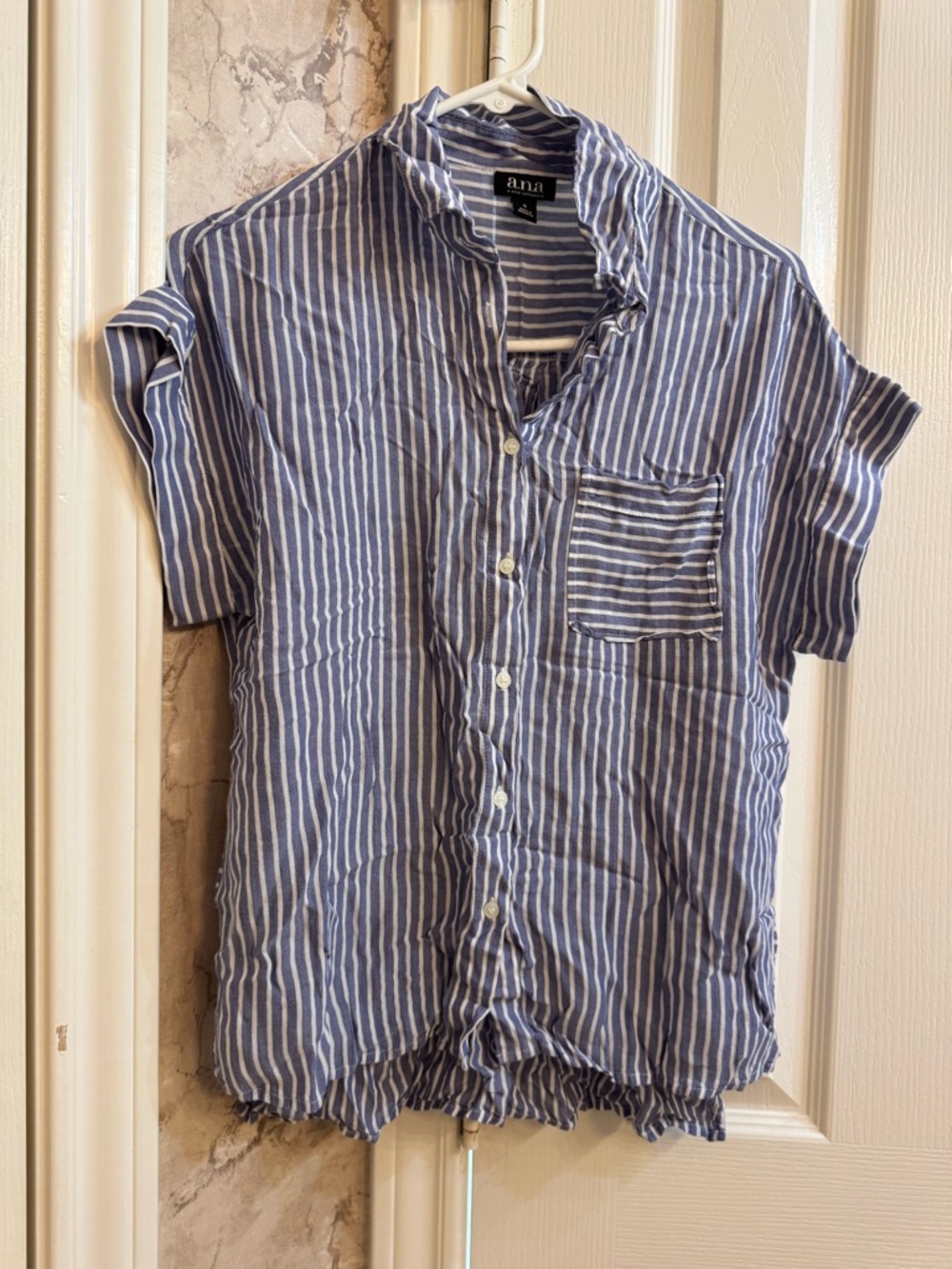 a.n.a Blue & White Striped Short-Sleeve Button-Down Shirt
